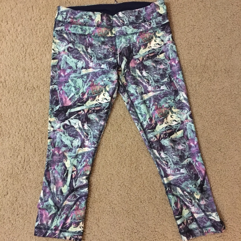 Lululemon Luxtreme Cropped leggings
